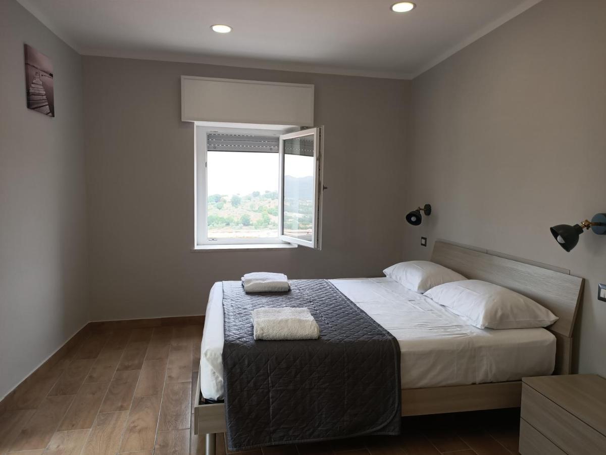 La Finestra Sul Colle Apartment Caiazzo Exterior photo
